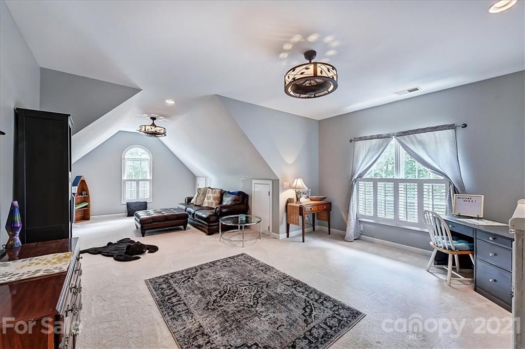 12678 Overlook Mountain Drive Charlotte NC 28216