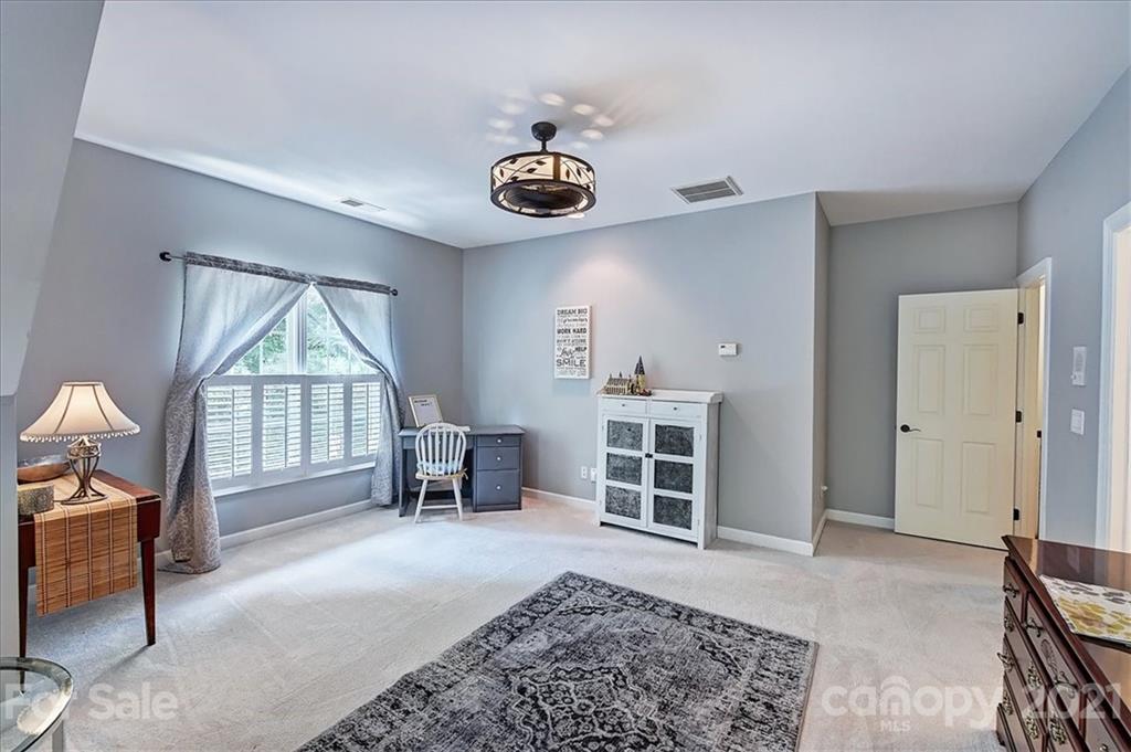 12678 Overlook Mountain Drive Charlotte NC 28216