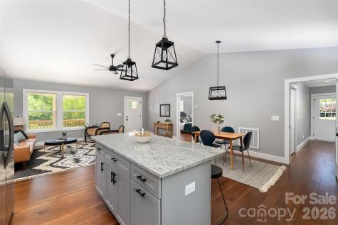 21 Justice Ridge Terrace Candler NC 28715