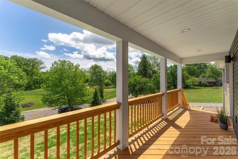 21 Justice Ridge Terrace Candler NC 28715