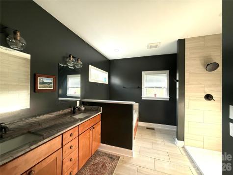 39 Arlington Oaks Lane Bryson City NC 28713