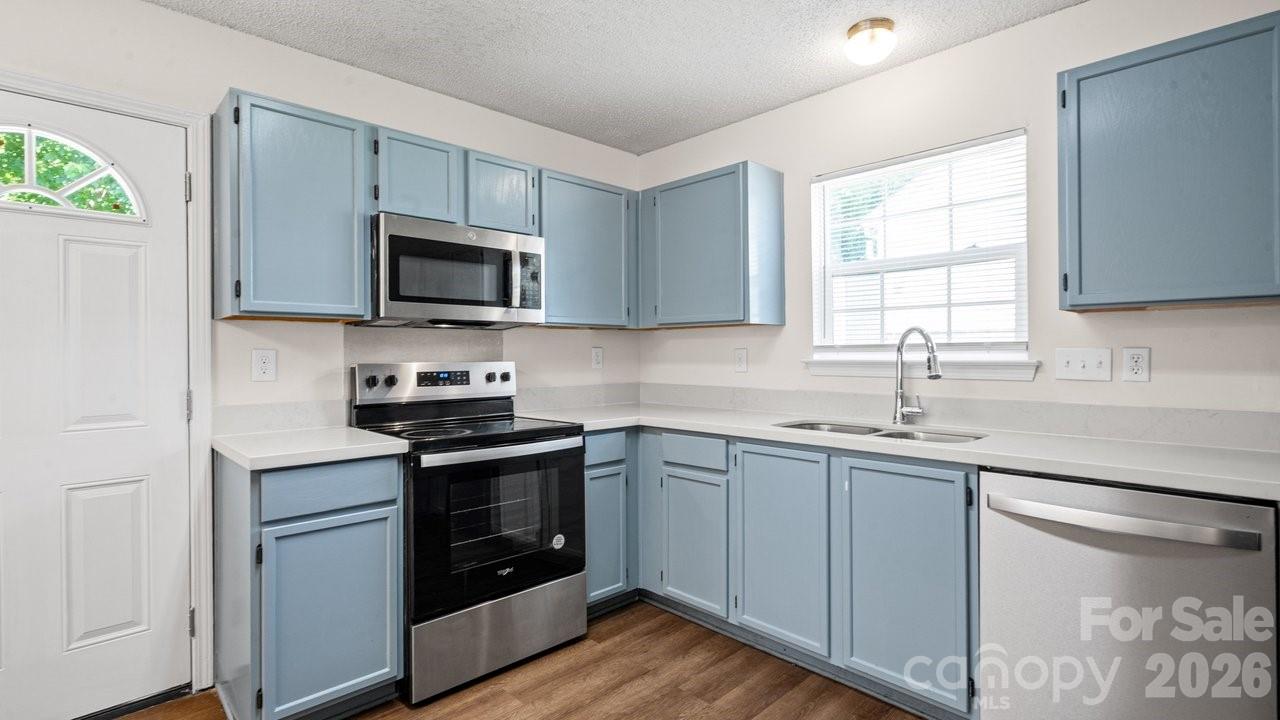 2114 Pleasant Dale Drive Charlotte NC 28214