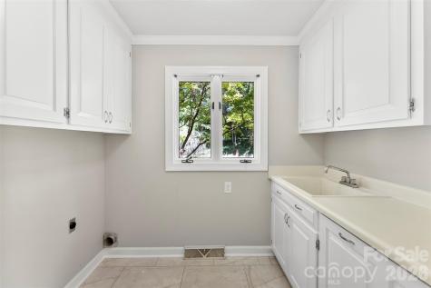1505 N Cansler Street N Kings Mountain NC 28086