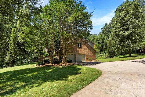 1505 N Cansler Street N Kings Mountain NC 28086