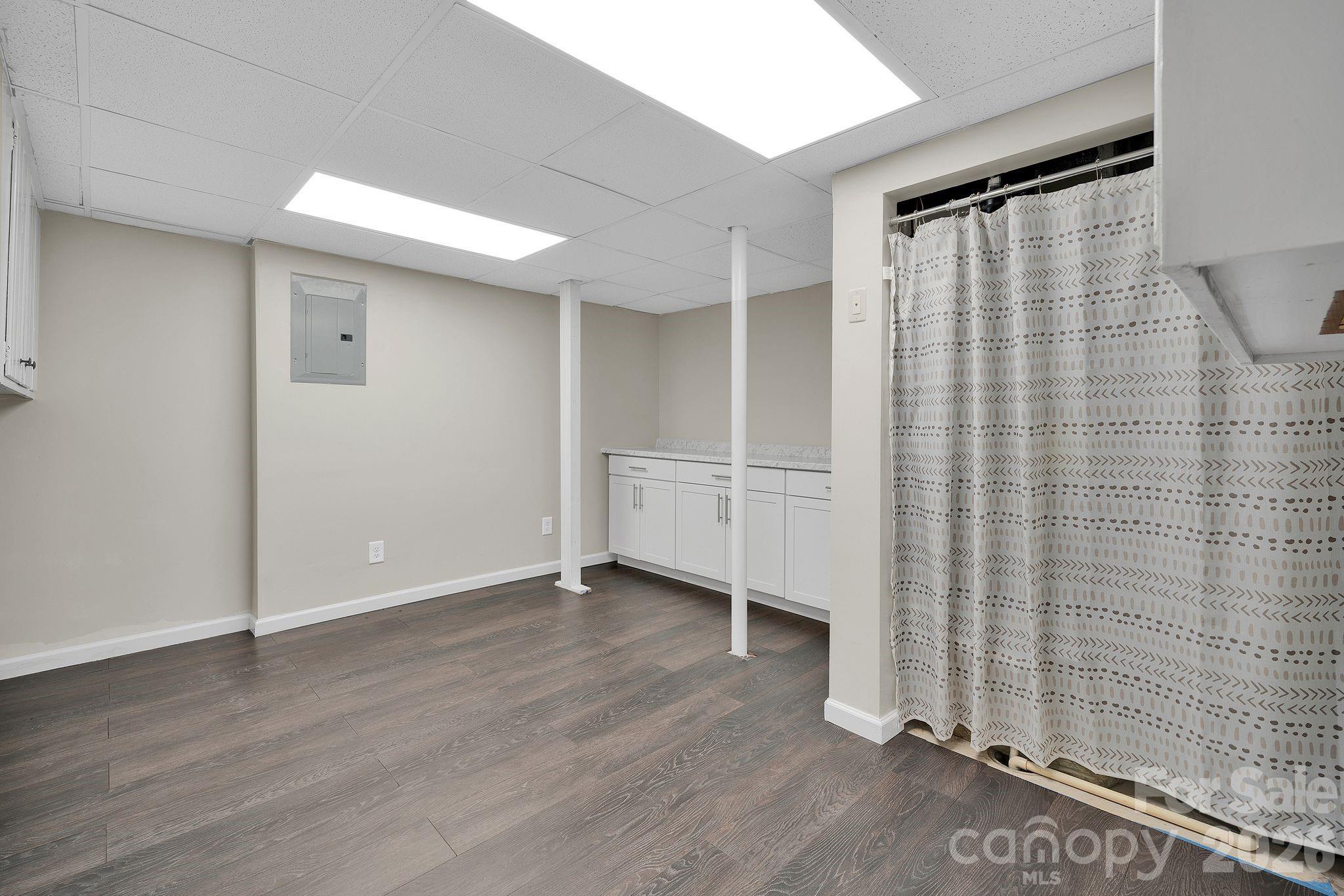 8308 Knights Bridge Road Charlotte NC 28210