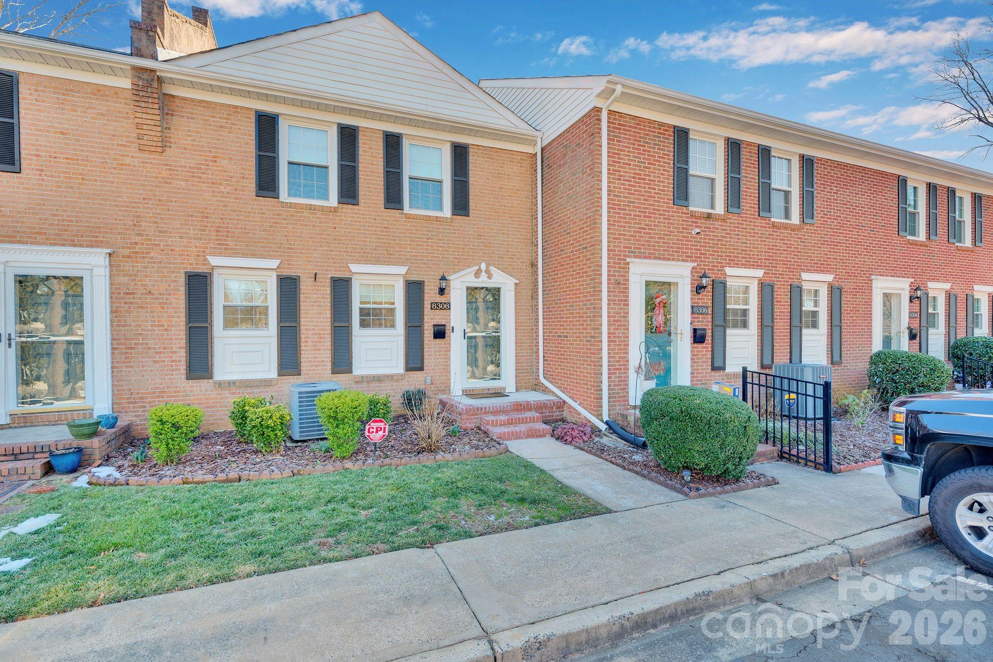 8308 Knights Bridge Road Charlotte NC 28210