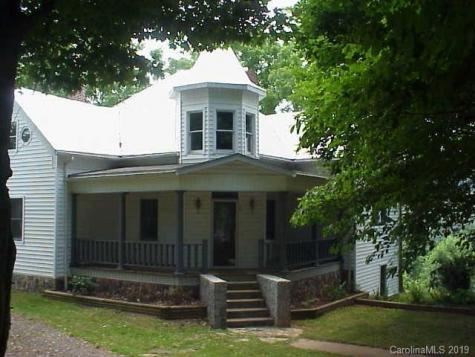 34 Summit Street Burnsville NC 28714