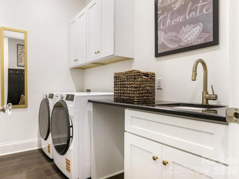 405 Audrey Place Charlotte NC 28226