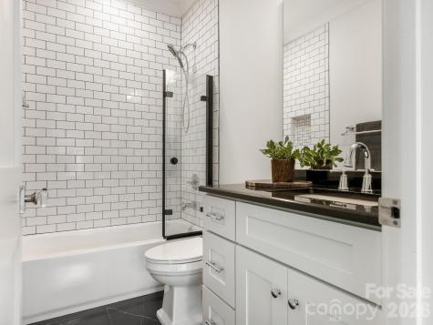 405 Audrey Place Charlotte NC 28226