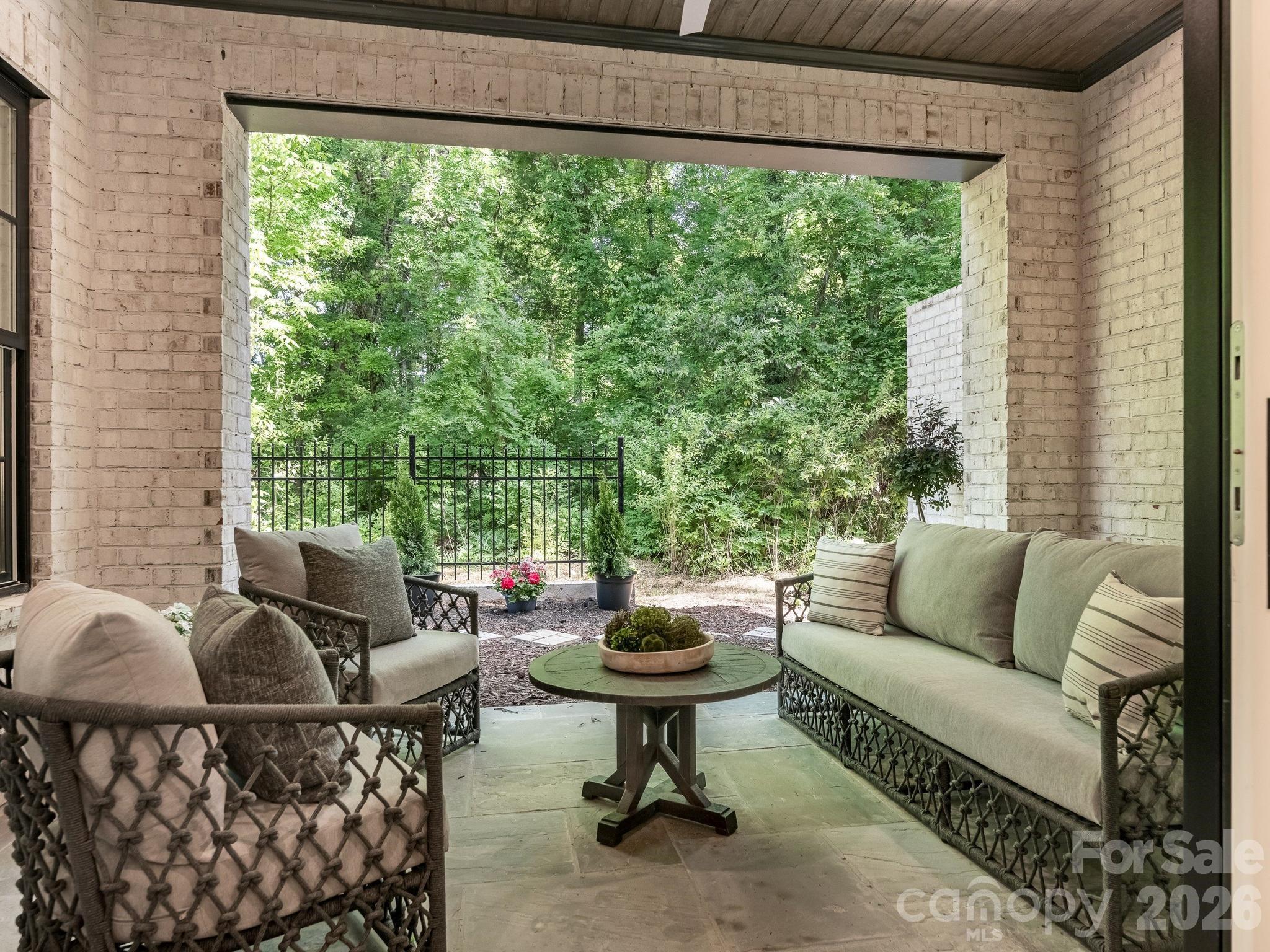 405 Audrey Place Charlotte NC 28226