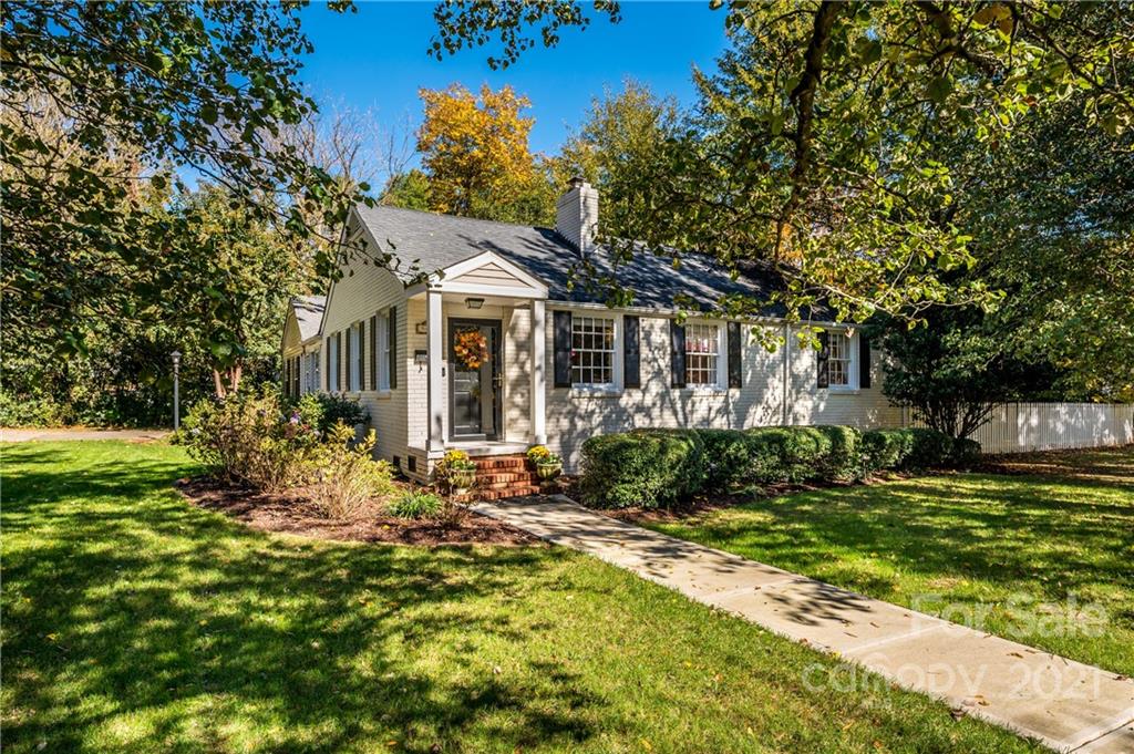 946 Sedgefield Road Charlotte NC 28209