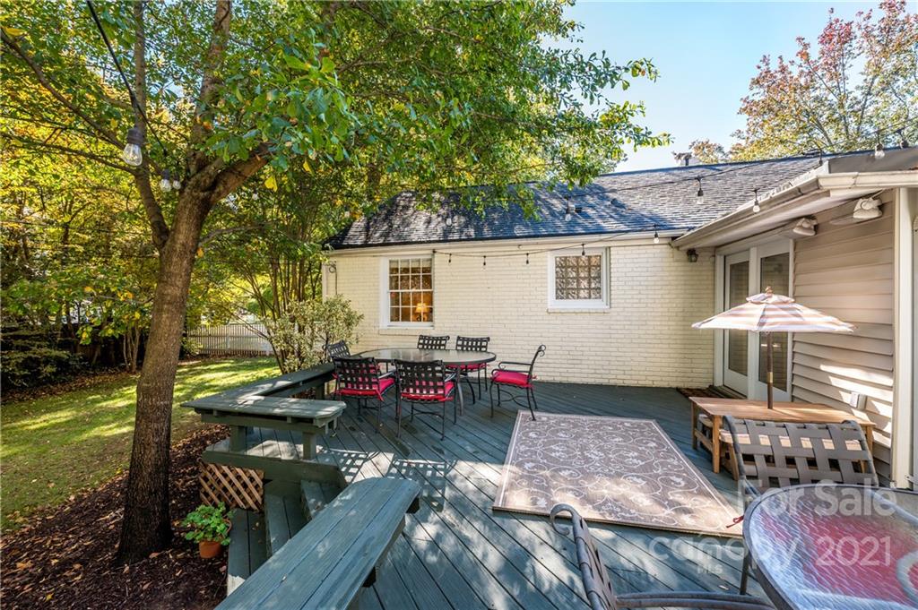 946 Sedgefield Road Charlotte NC 28209