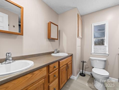 55 Katydid Lane Franklin NC 28734