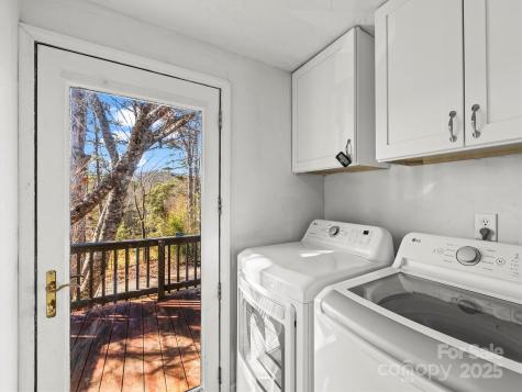 55 Katydid Lane Franklin NC 28734