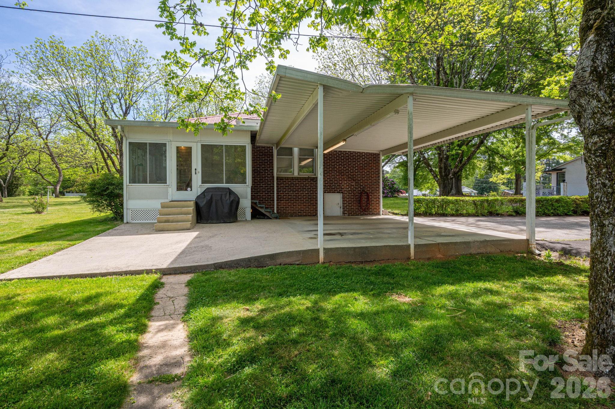5309 Hickory Grove Road Stanley NC 28164