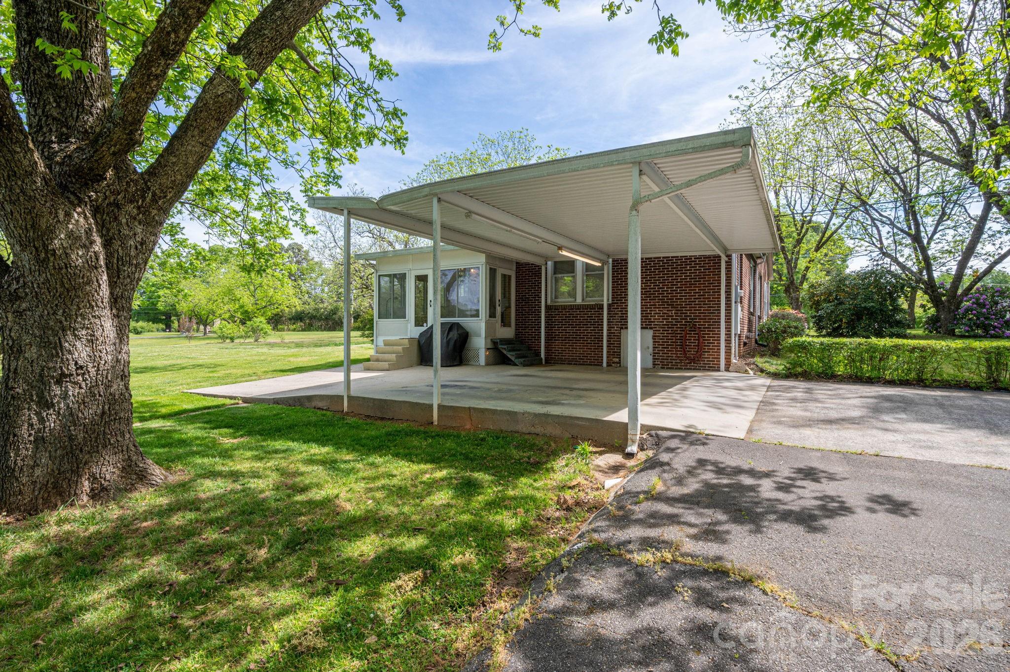 5309 Hickory Grove Road Stanley NC 28164