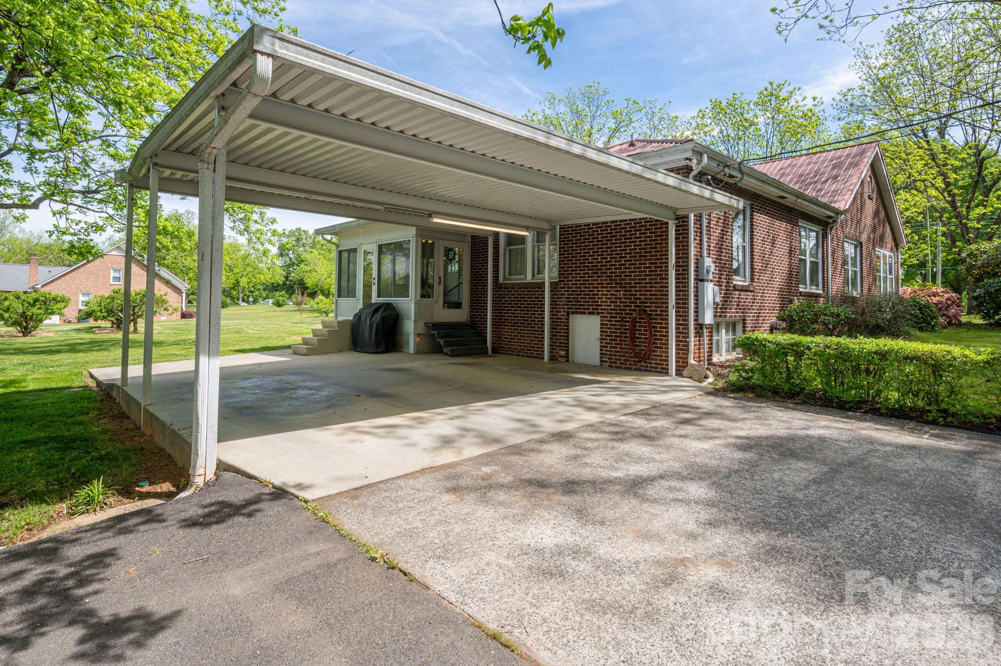 5309 Hickory Grove Road Stanley NC 28164