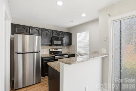 3015 Summercroft Lane Charlotte NC 28269