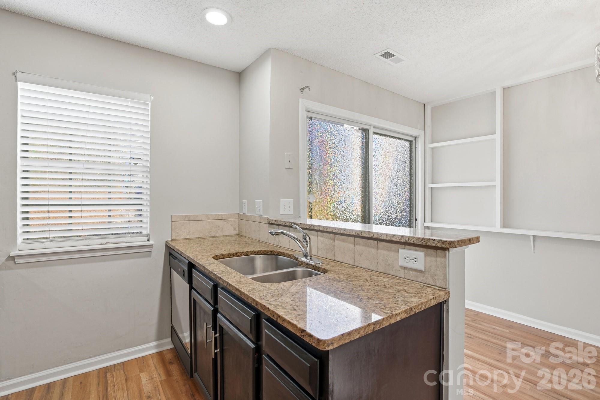 3015 Summercroft Lane Charlotte NC 28269