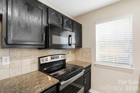 3015 Summercroft Lane Charlotte NC 28269