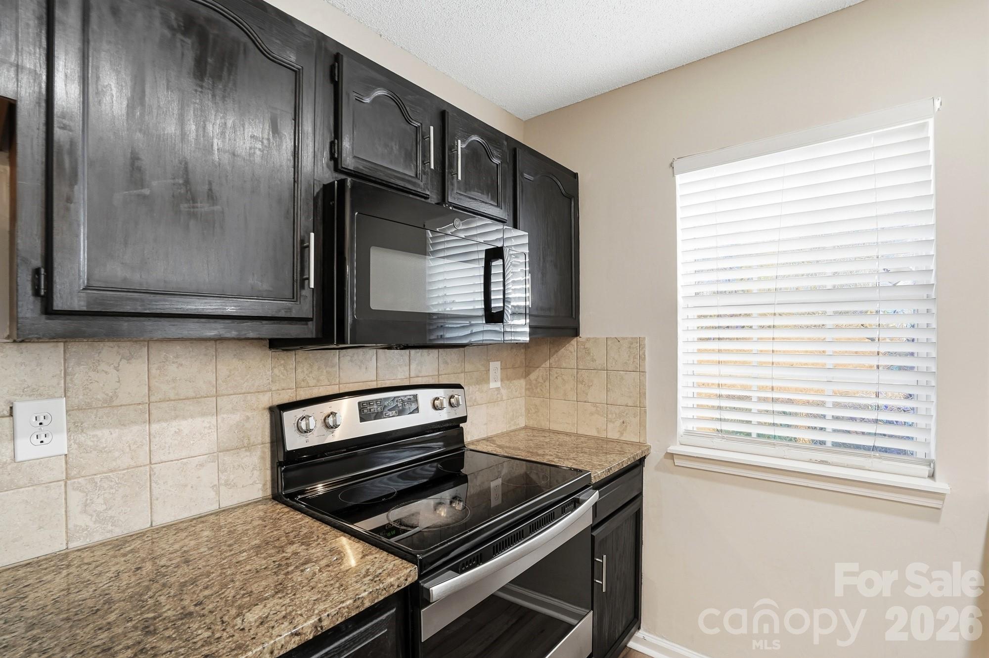 3015 Summercroft Lane Charlotte NC 28269