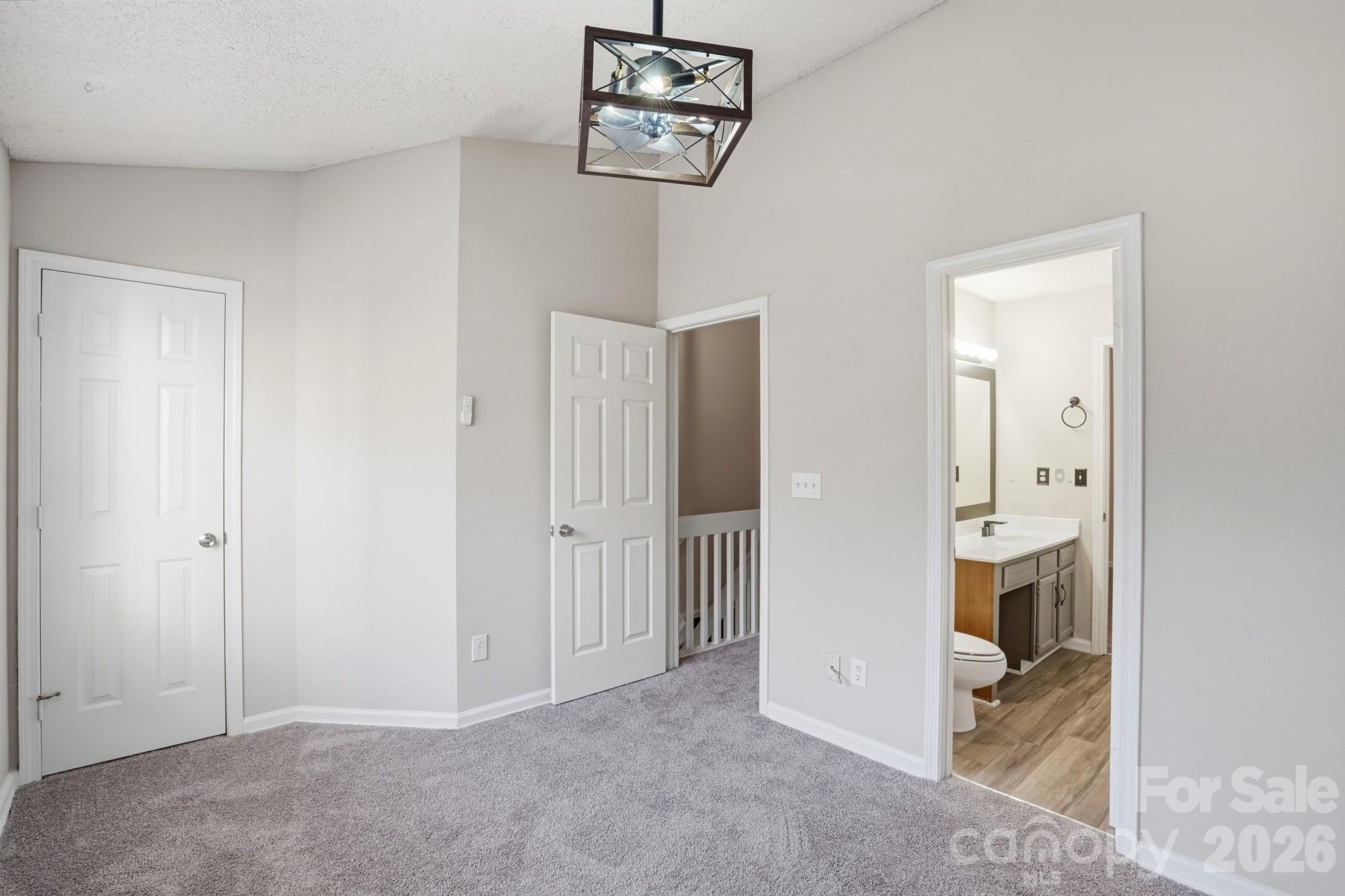 3015 Summercroft Lane Charlotte NC 28269