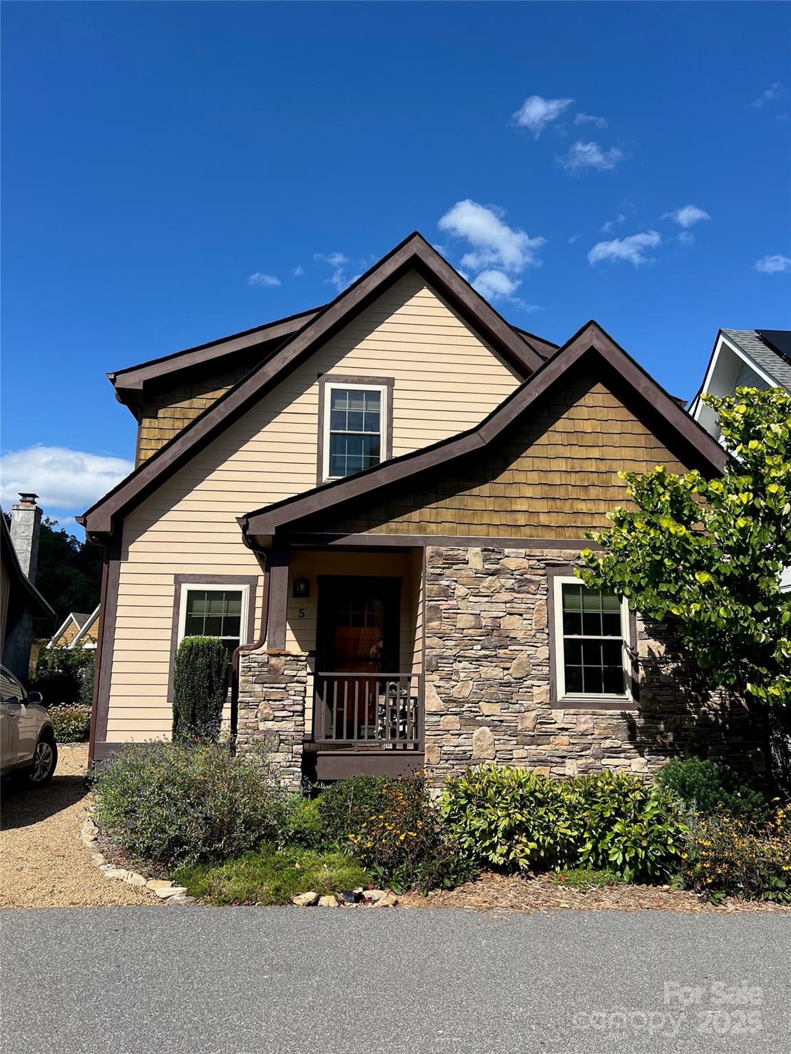 5 Verde Drive Asheville NC 28806