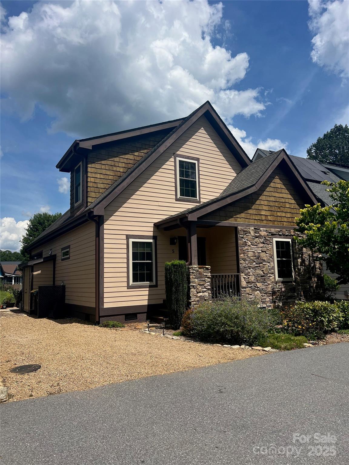 5 Verde Drive Asheville NC 28806