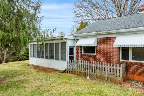 474 N Main Street Mars Hill NC 28754
