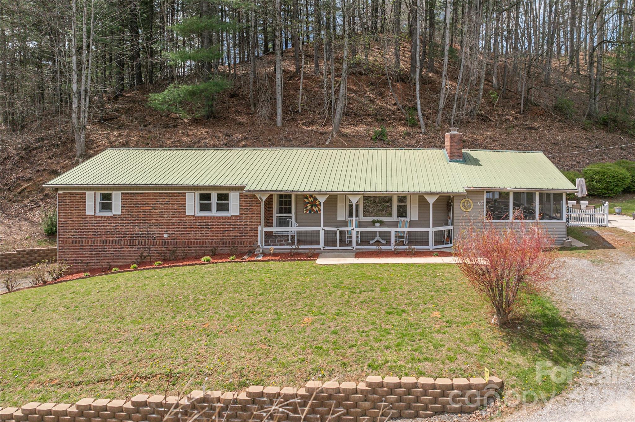 63 Memory Drive Waynesville NC 28786