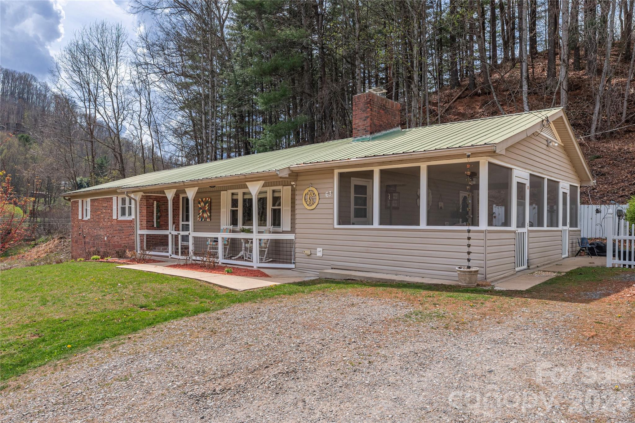 63 Memory Drive Waynesville NC 28786