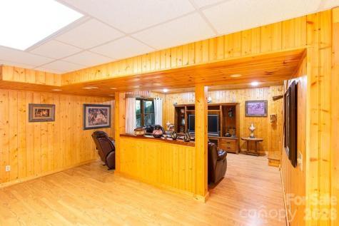 83 Daybreak Ridge Sylva NC 28779