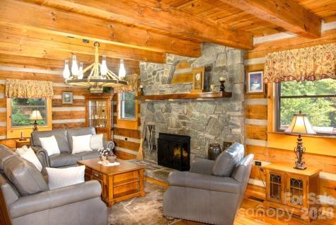 83 Daybreak Ridge Sylva NC 28779