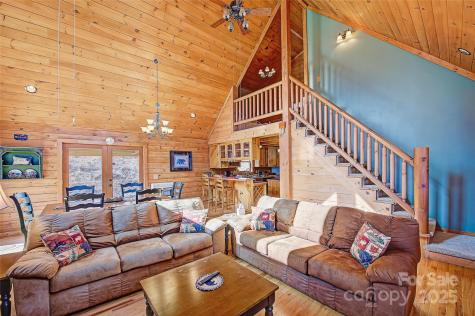 128 Kona Road Bakersville NC 28705