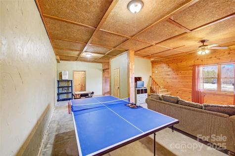 128 Kona Road Bakersville NC 28705