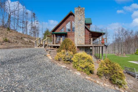 128 Kona Road Bakersville NC 28705