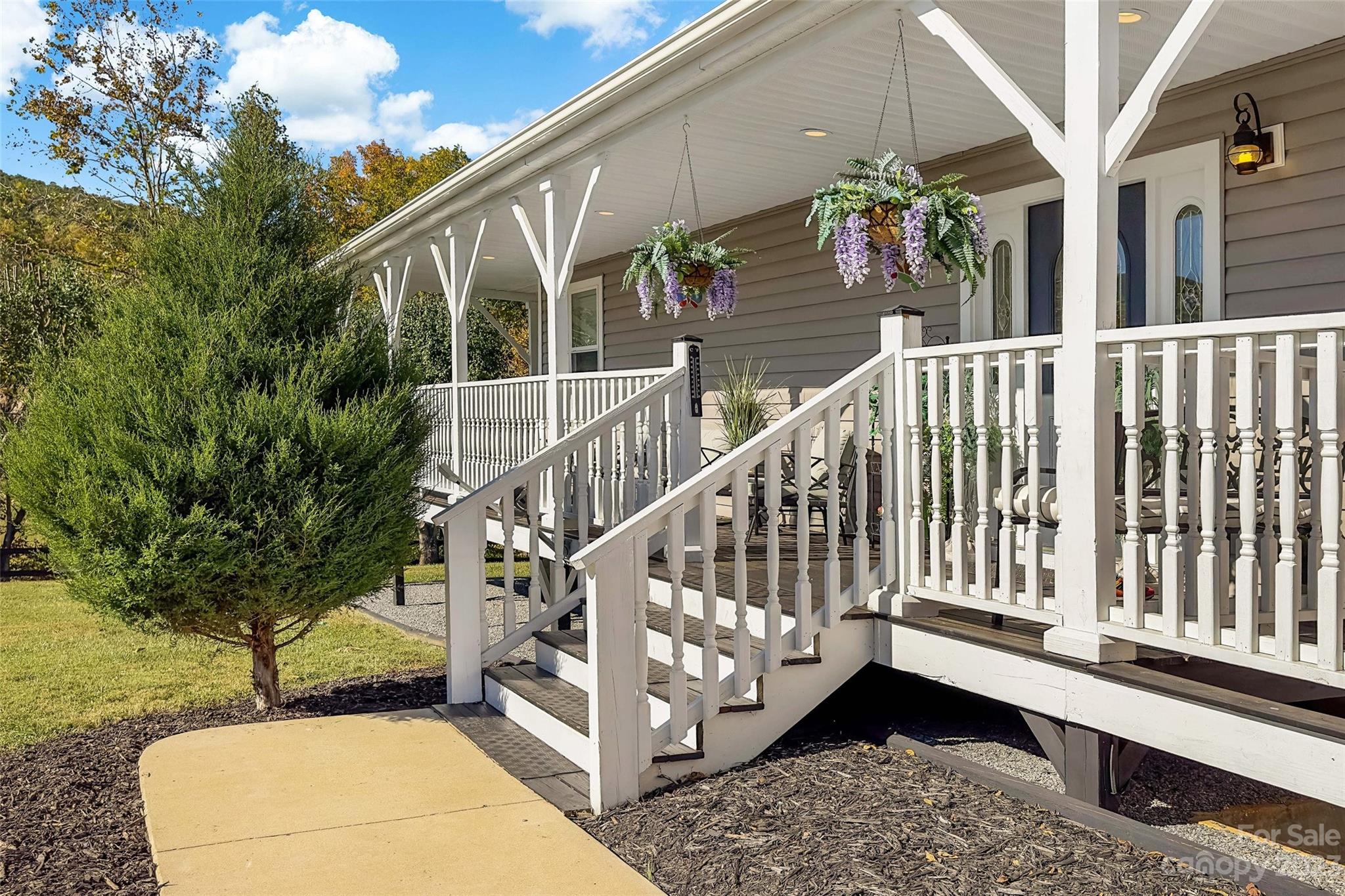 6525 Sugar Hill Road Marion NC 28752