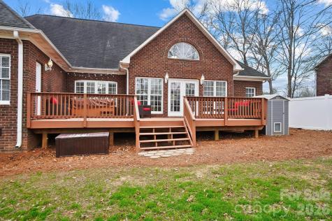 135 Water Oak Lane Stanfield NC 28163