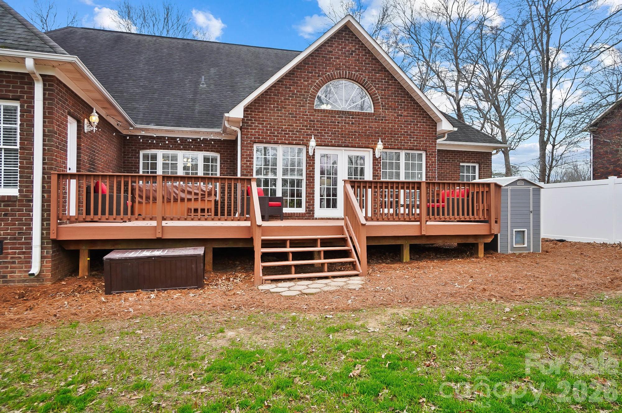 135 Water Oak Lane Stanfield NC 28163