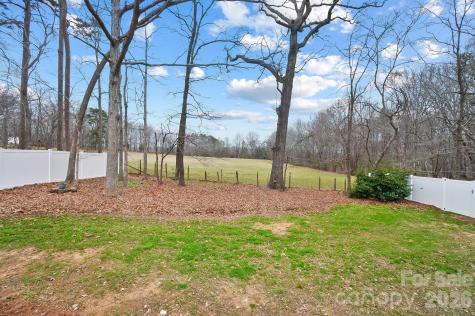 135 Water Oak Lane Stanfield NC 28163