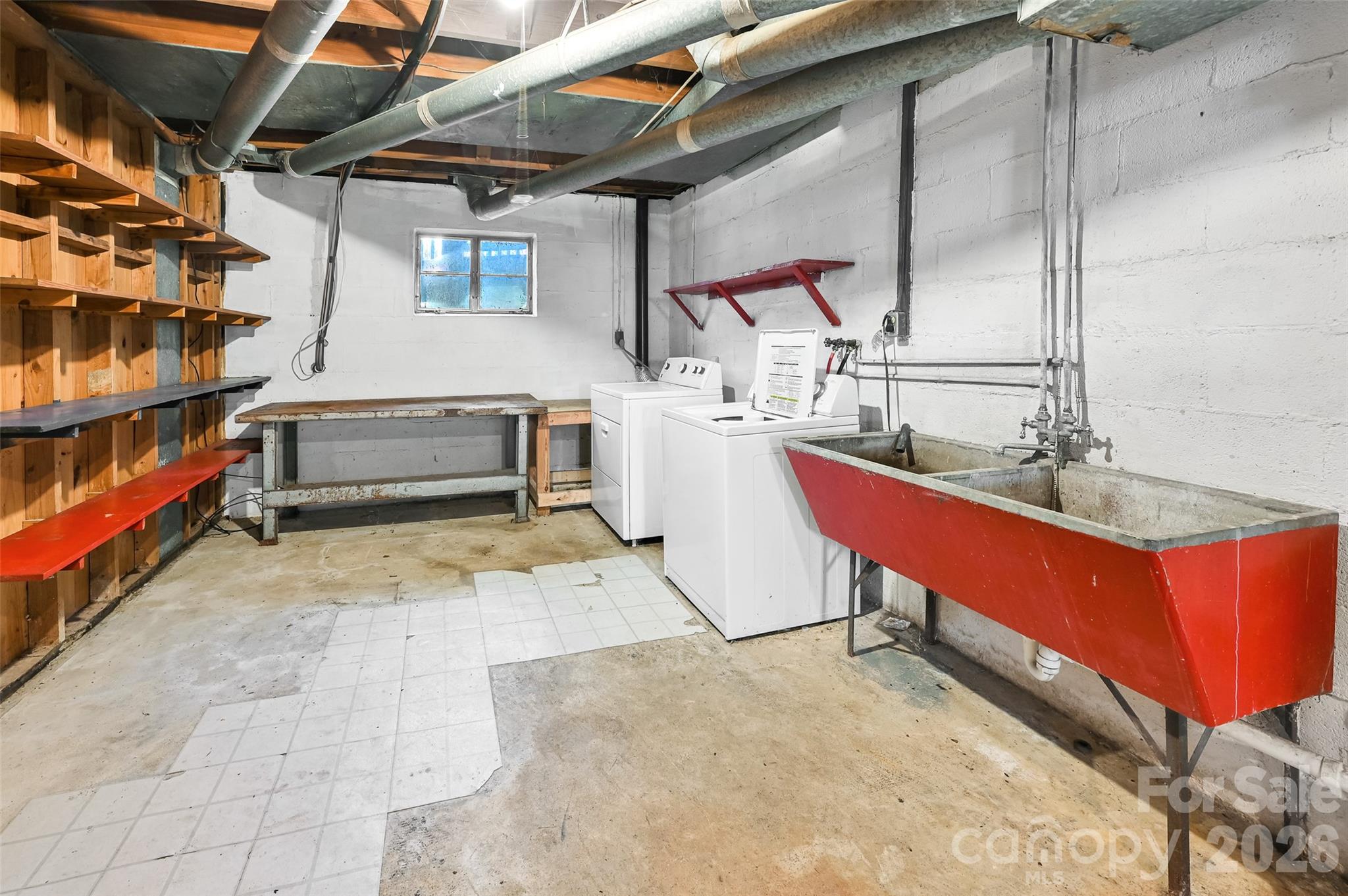 22 E Shore Drive Asheville NC 28805