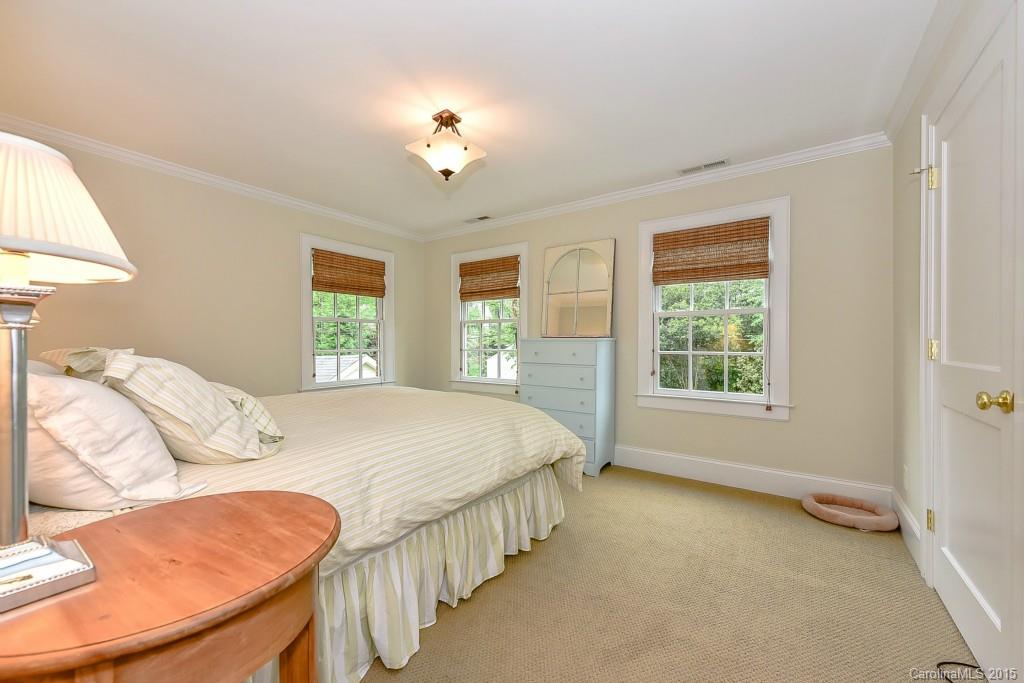 917 Romany Road Charlotte NC 28203