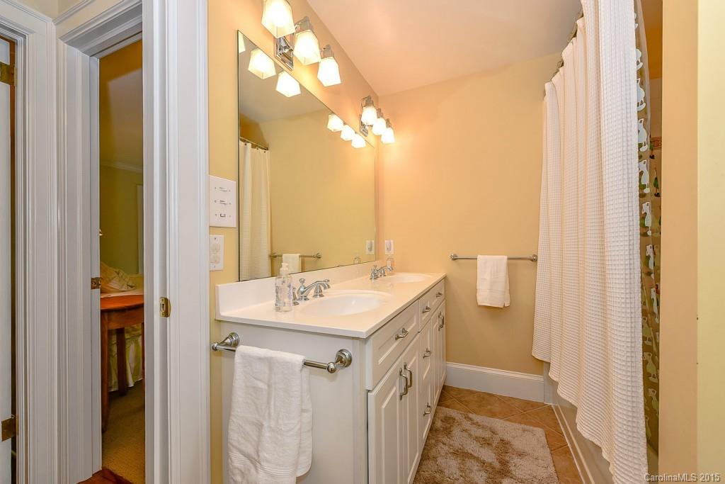 917 Romany Road Charlotte NC 28203