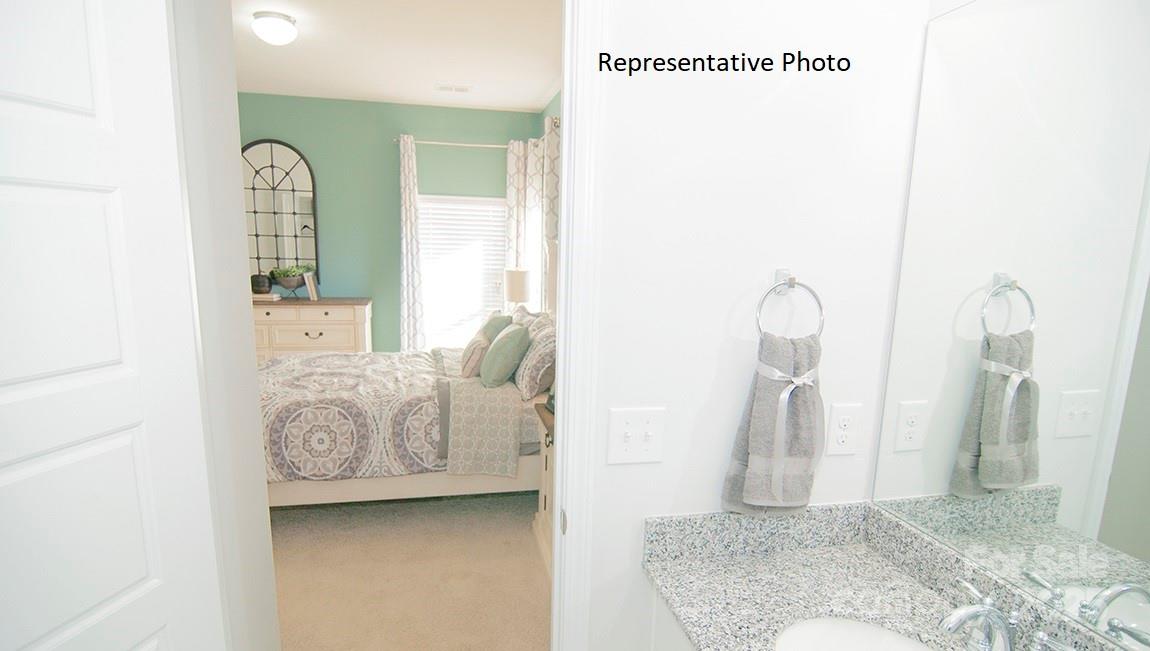108 Pecan Grove Lane Statesville NC 28677