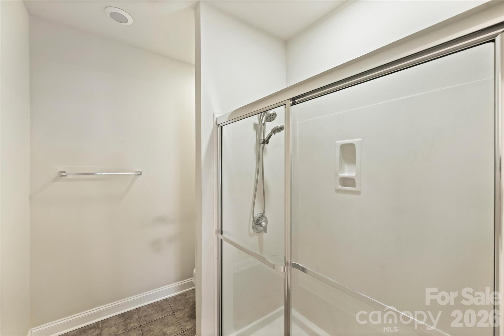 2015 Woodburn Terrace Matthews NC 28105