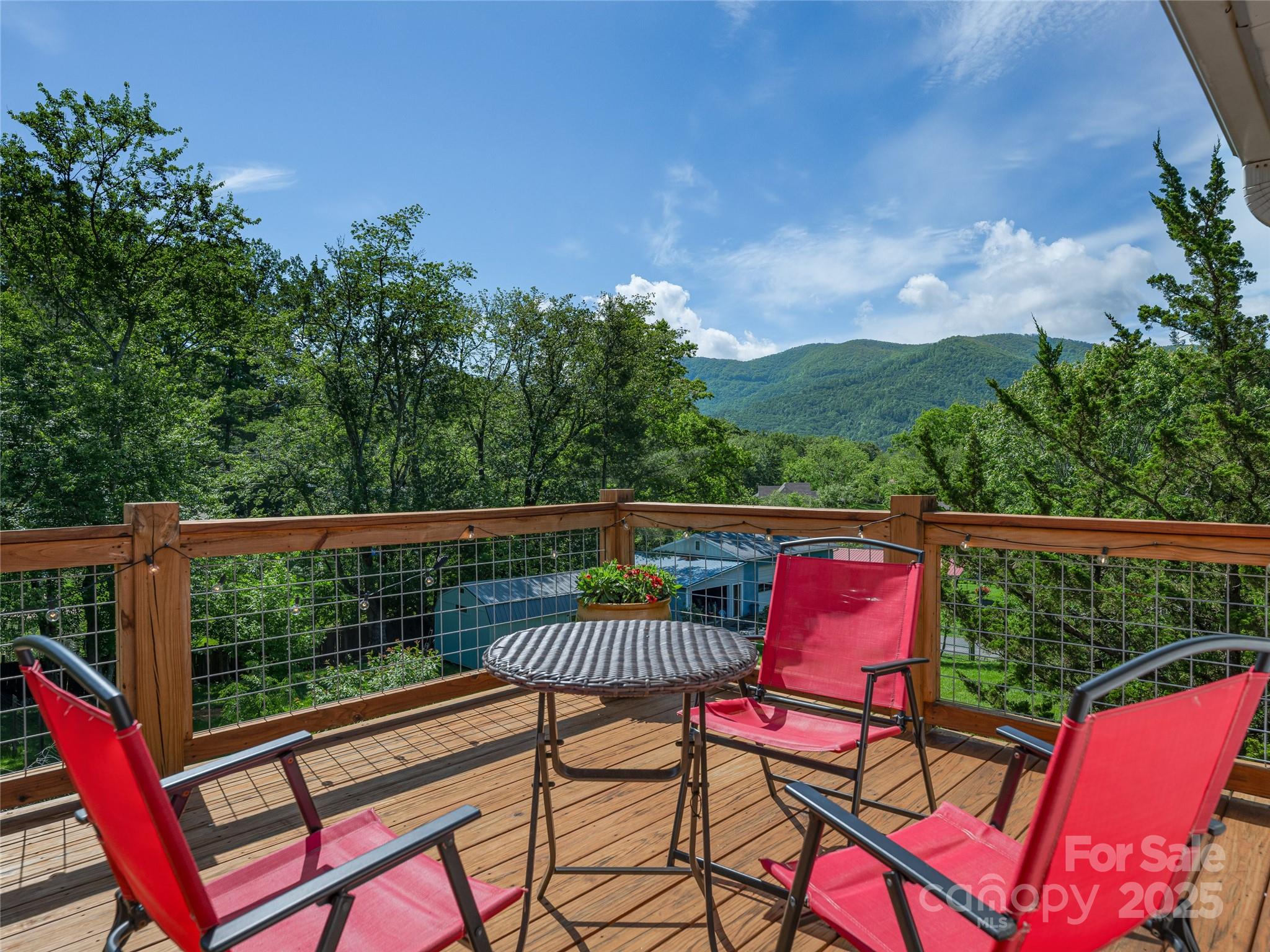 143 Mountain Crest Road Swannanoa NC 28778
