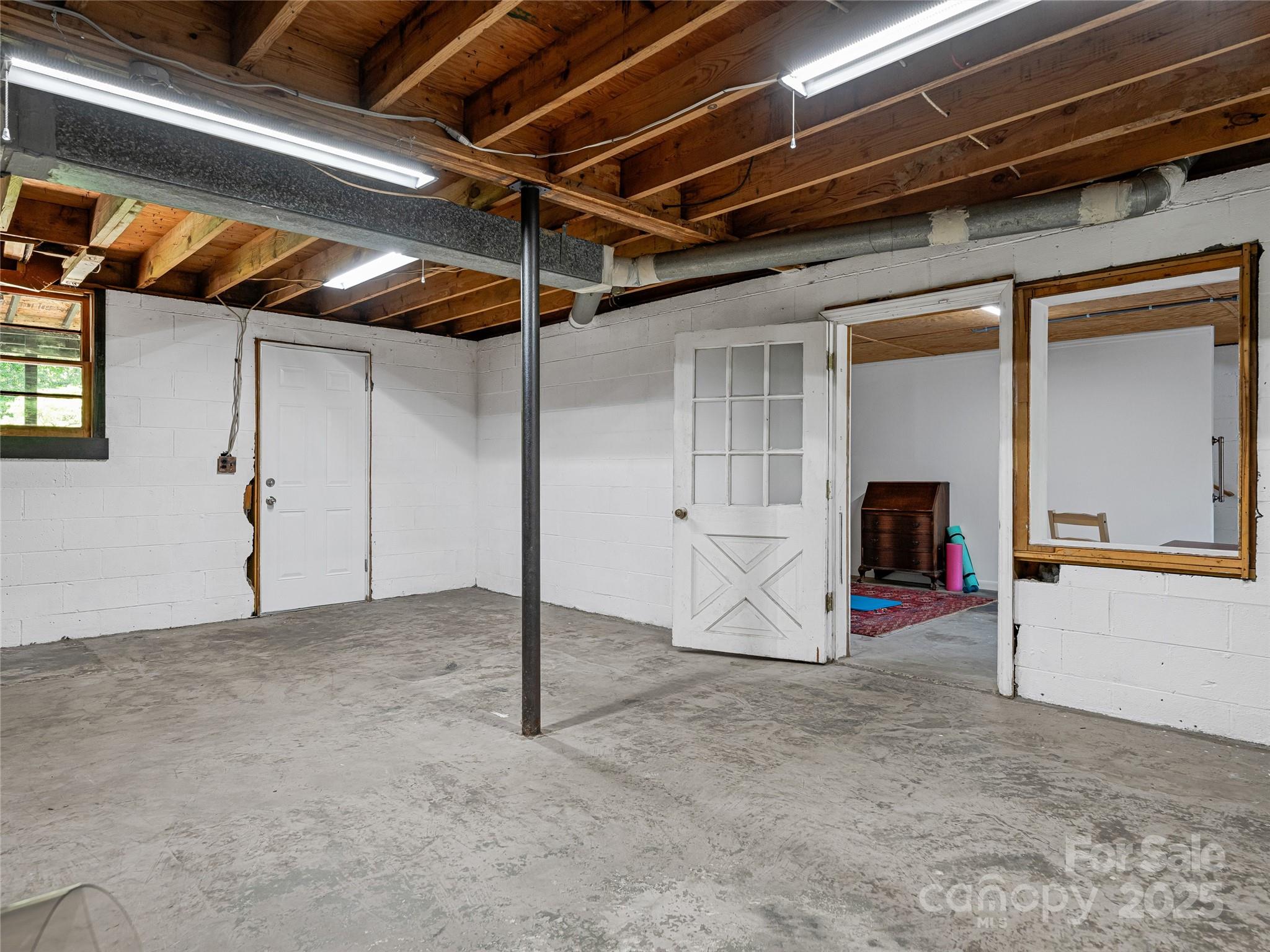 143 Mountain Crest Road Swannanoa NC 28778