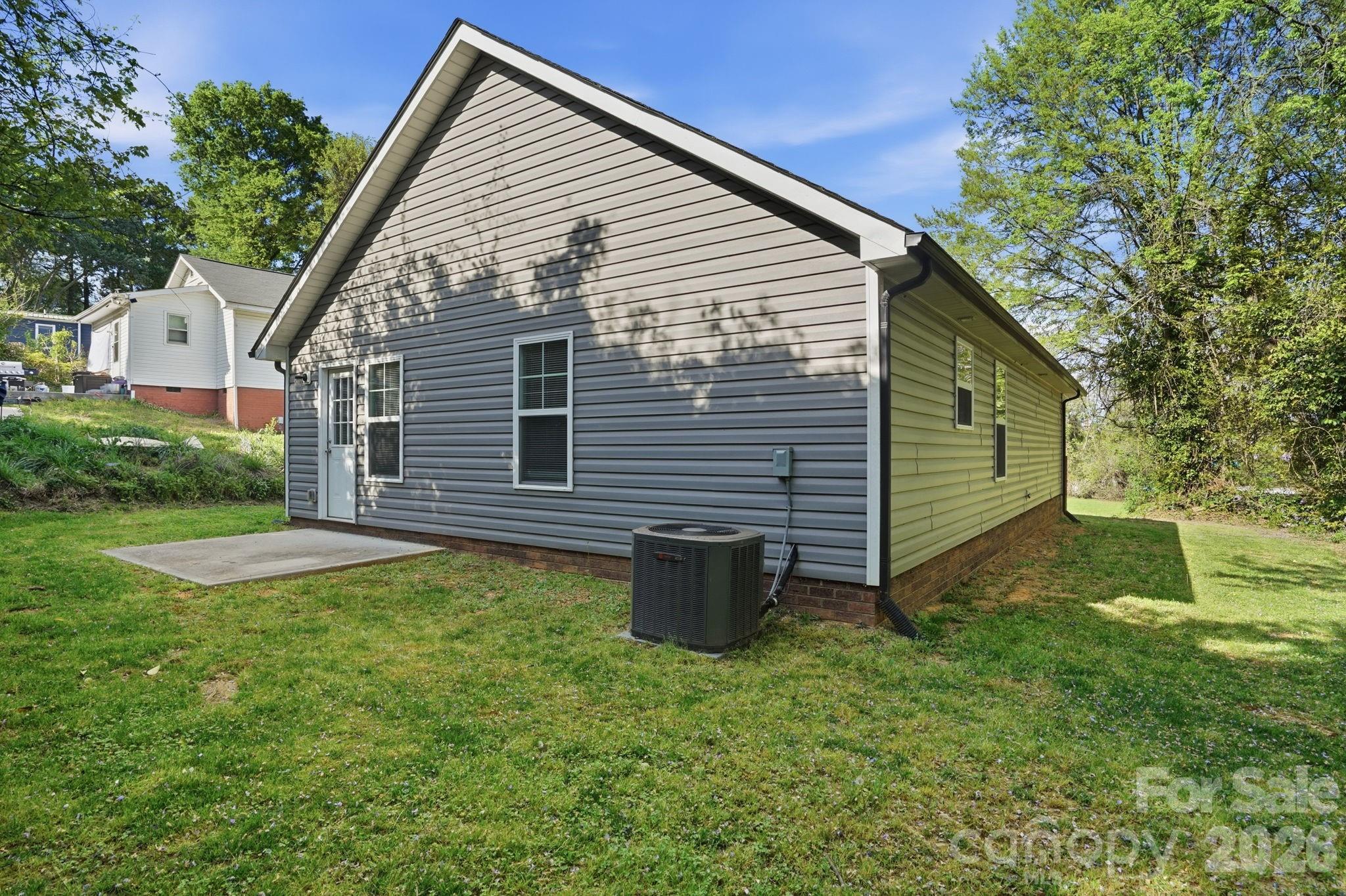 64 Hawthorne Street SW Concord NC 28027