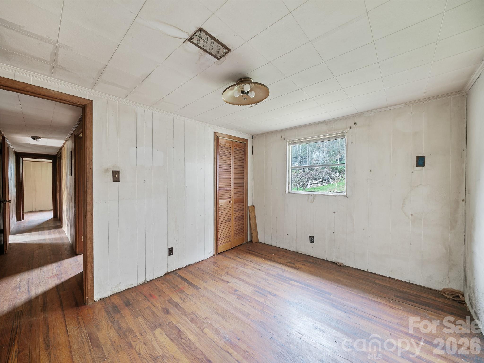 2432 Grapevine Road Marshall NC 28753