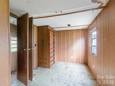 2432 Grapevine Road Marshall NC 28753